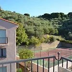 Appartement 2 Pieces, Parking, Balcon, Proche Plage